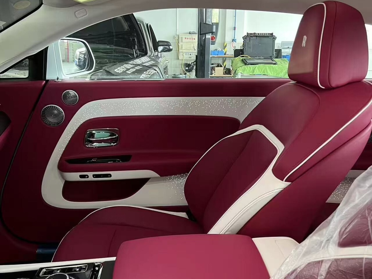 劳斯莱斯 闪灵 2024 汽车图片 #5