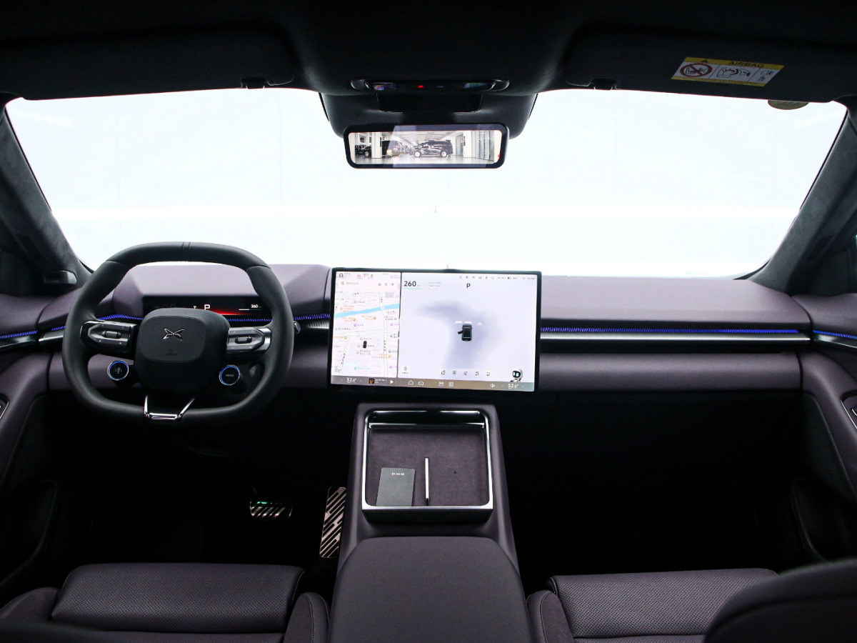 Xpeng P7 2025 صورة سيارة #5