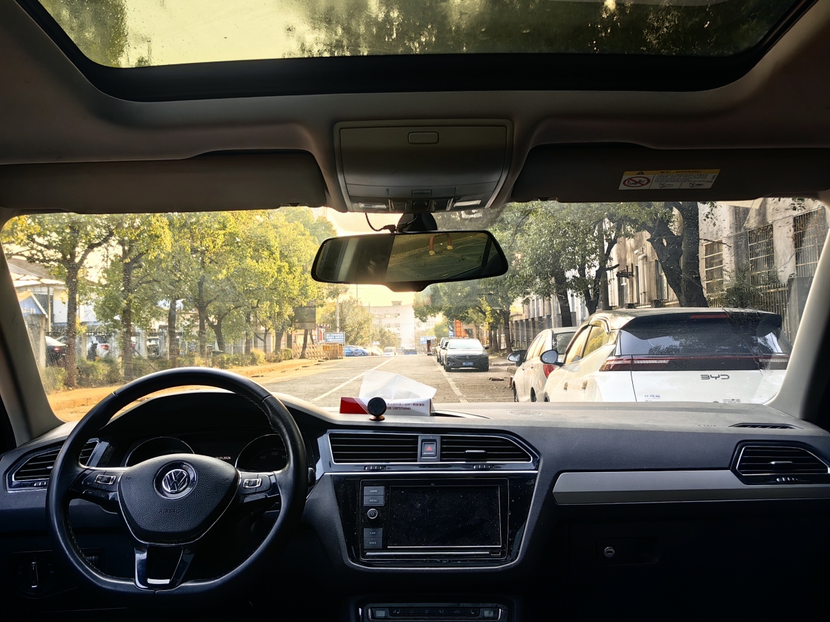 Volkswagen Tiguan X 2018 #5 Volkswagen Tiguan X 2018 car image #5