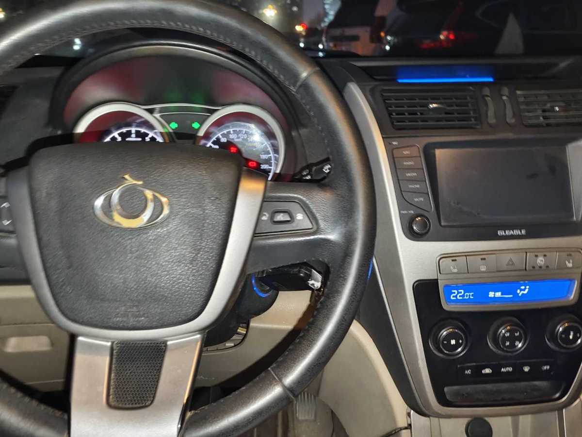 GEELY GX7 2012 car image #5