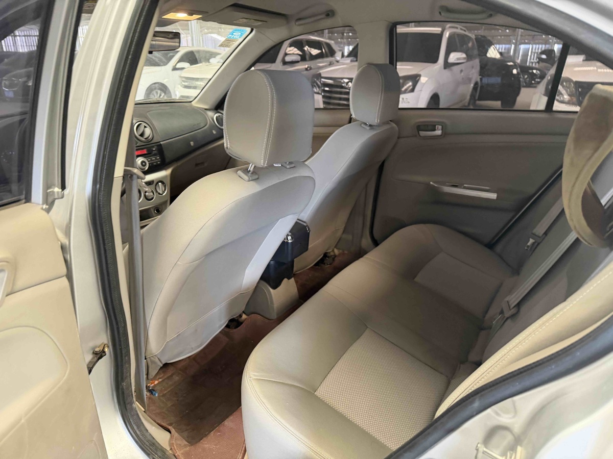 Changan Alsvin V3 2015 car image #5