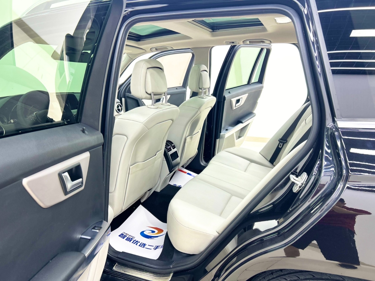 Mercedes-Benz GLK Class 2012 car image #5