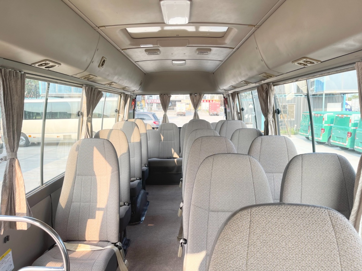 Toyota Coaster 2015 #5 Toyota Coaster 2015 imagen de coche #5