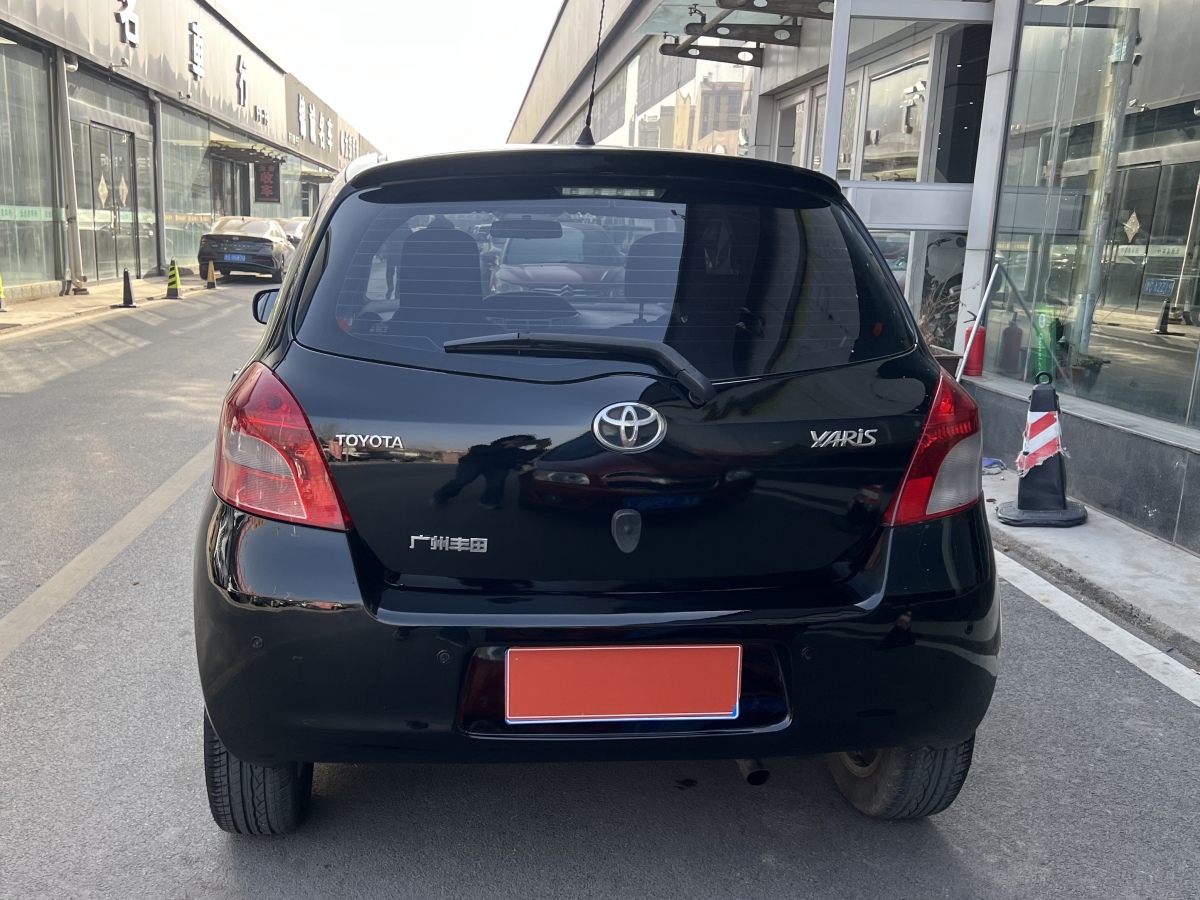 Toyota Yaris 2009 car image #5