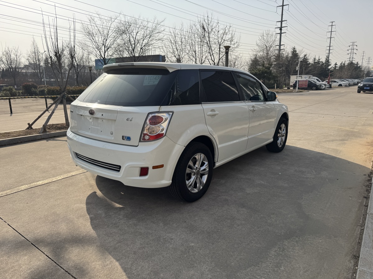 BYD e6 2016 #5 BYD e6 2016 car image #5