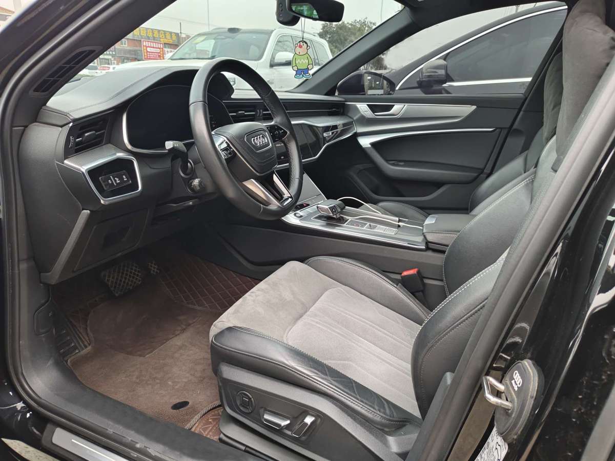 Audi 2024 immagine di auto #5