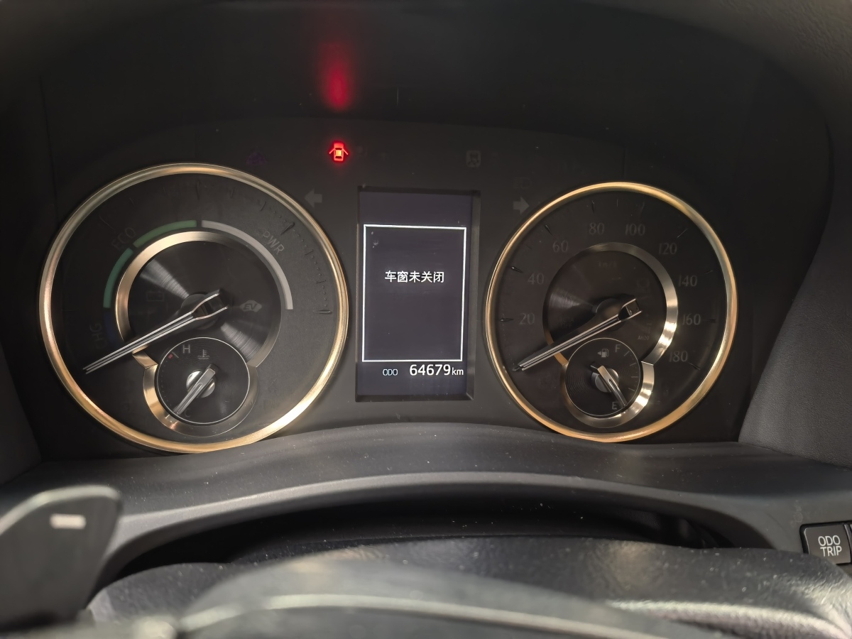 Toyota Vellfire 2022 #5 Toyota Vellfire 2022 صورة سيارة #5