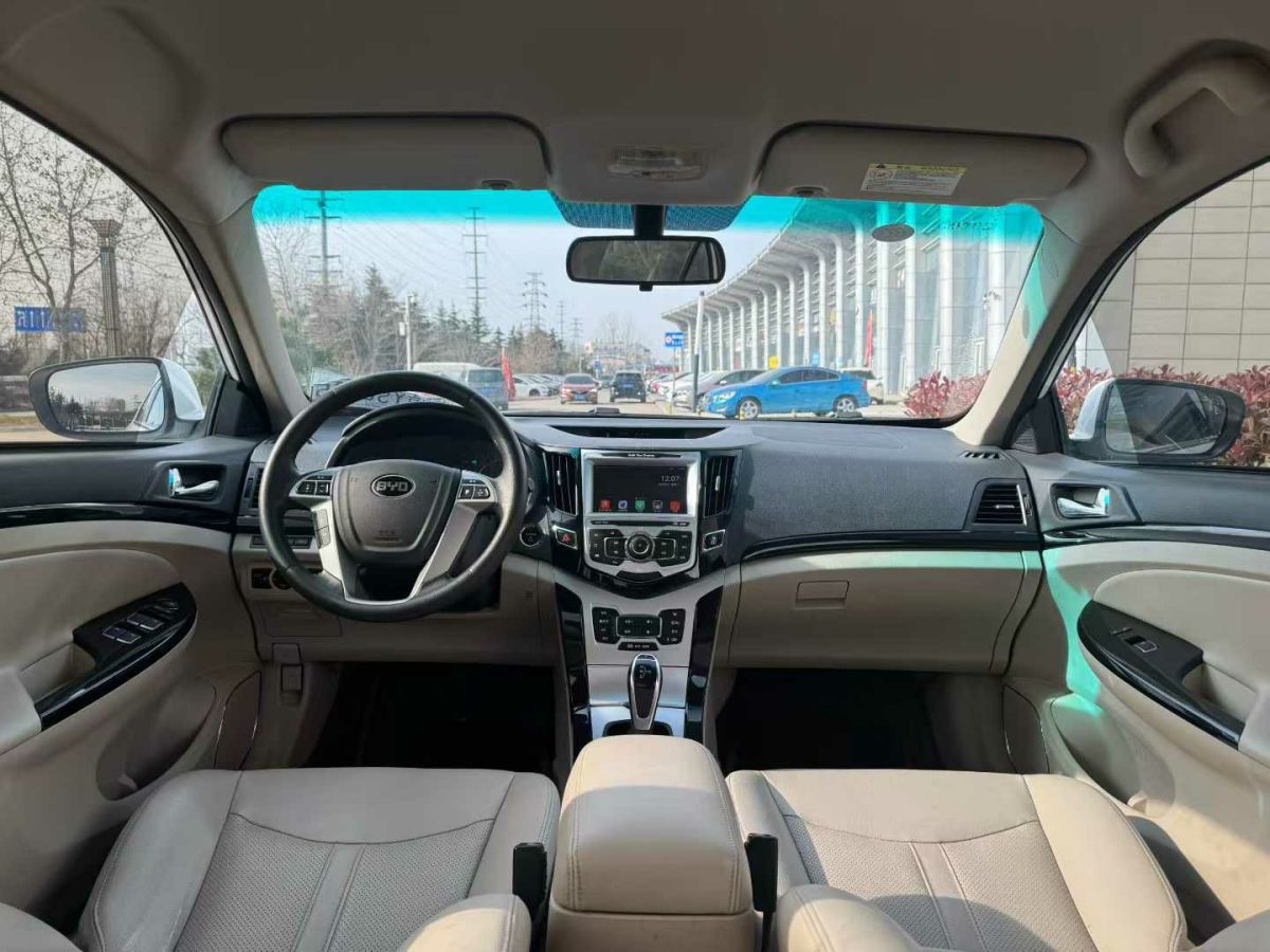 BYD e5 2018 #5 BYD e5 2018 car image #5