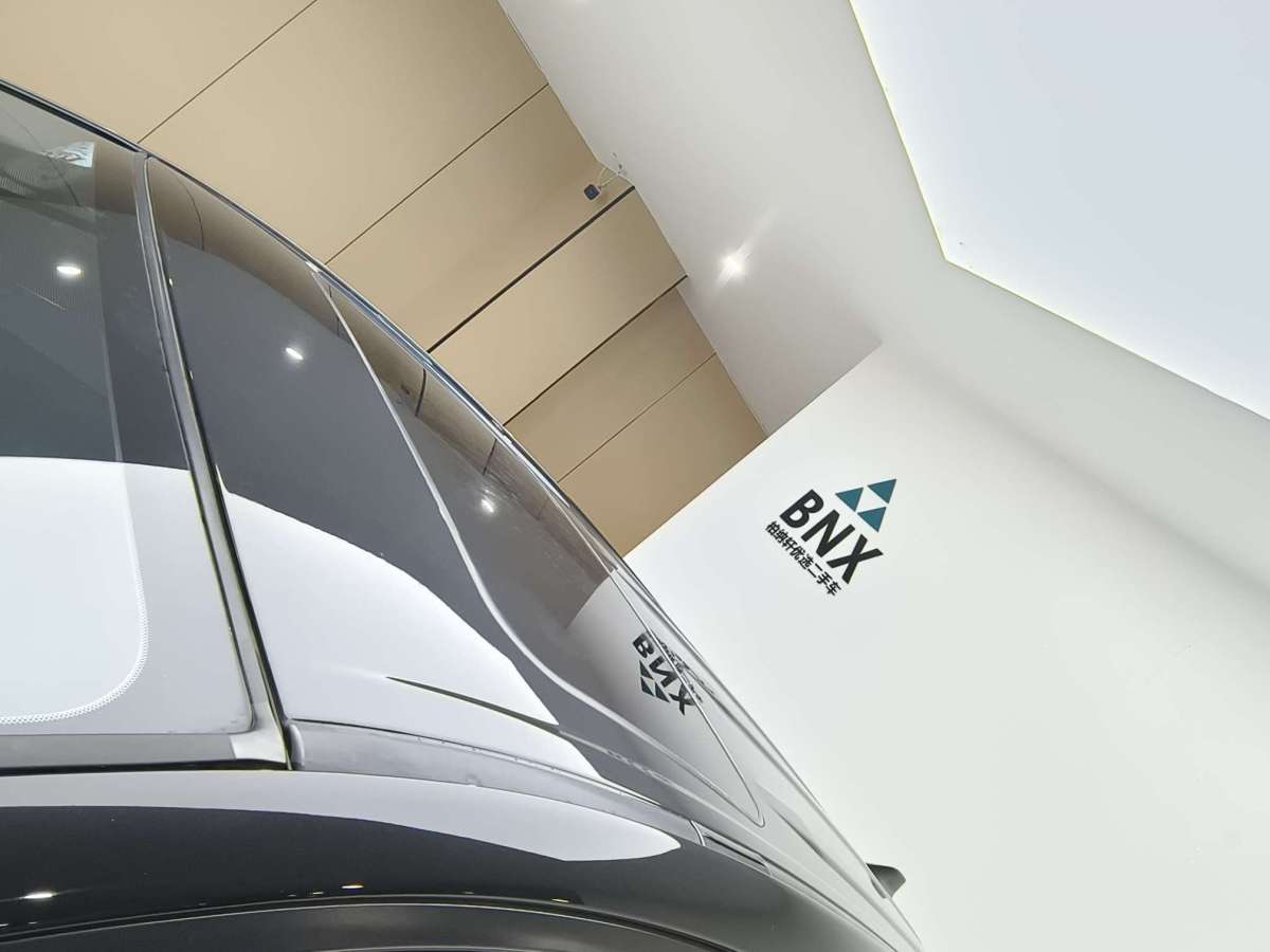 Toyota RAV4 2019 car image #5