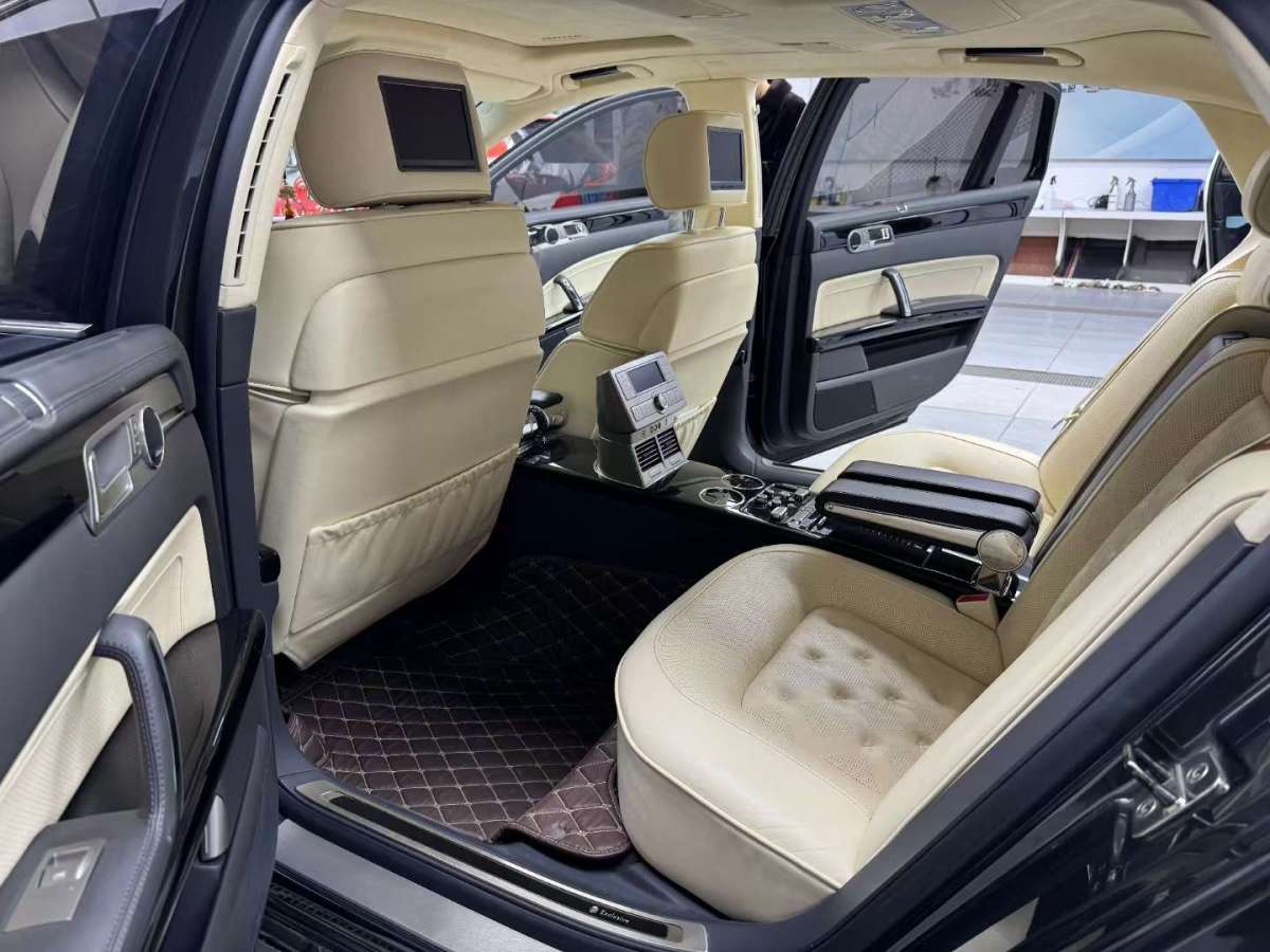 Volkswagen Pheaton 2013 car image #5