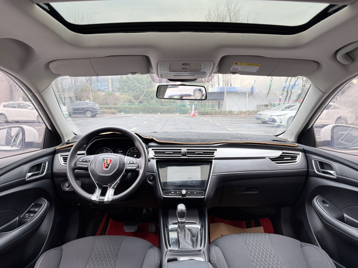 Roewe i5 2019 #5 Roewe i5 2019 car image #5