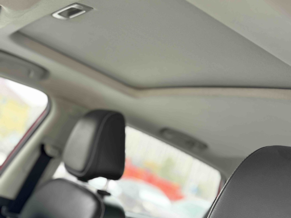 MG GS 2017 car image #5