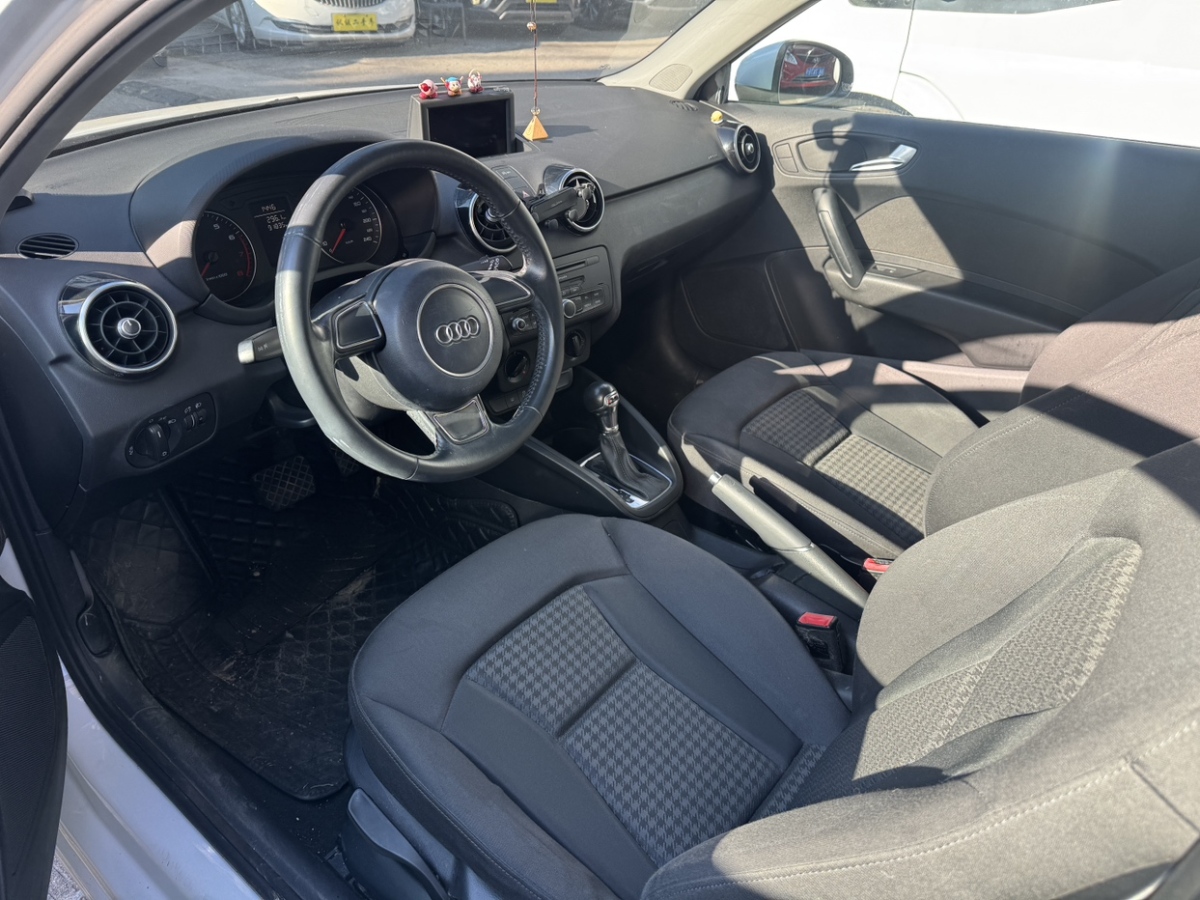 Audi A1 2015 #5 Audi A1 2015 car image #5