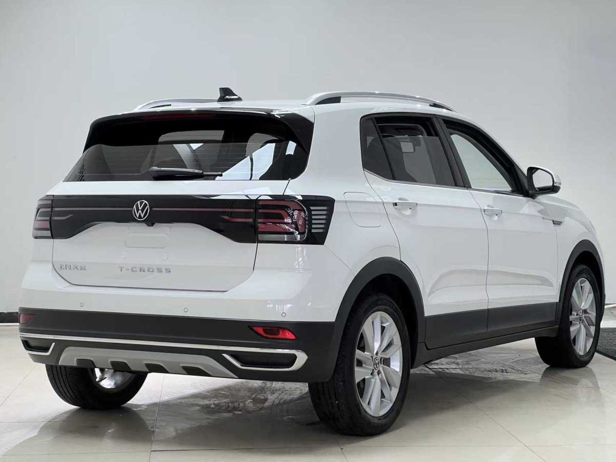 Volkswagen T-Cross 2021 #5 Volkswagen T-Cross 2021 car image #5