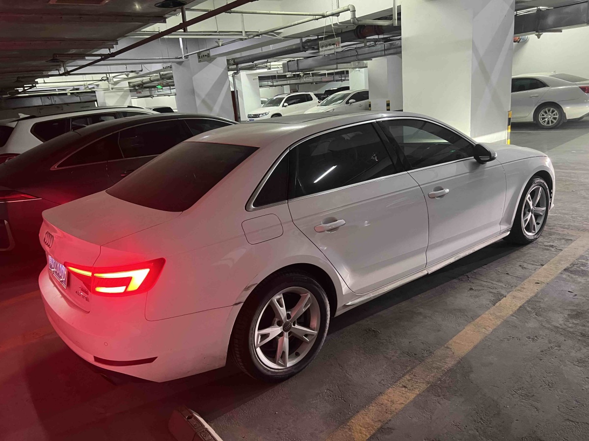 Audi A4L 2017 car image #5