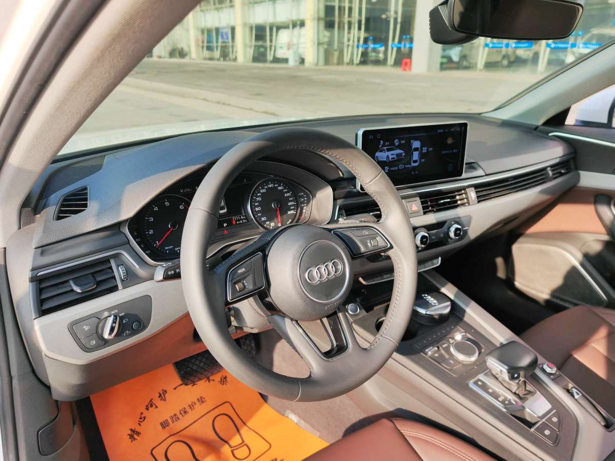 Audi A4L 2018 car image #5