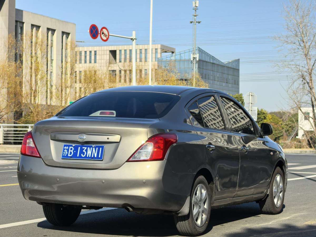Nissan Sunny 2012 car image #5