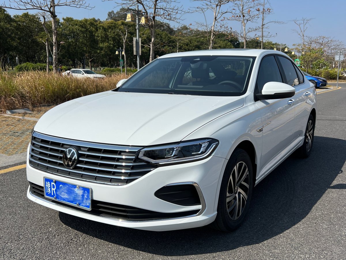 Volkswagen Lavida 2025 car image #5