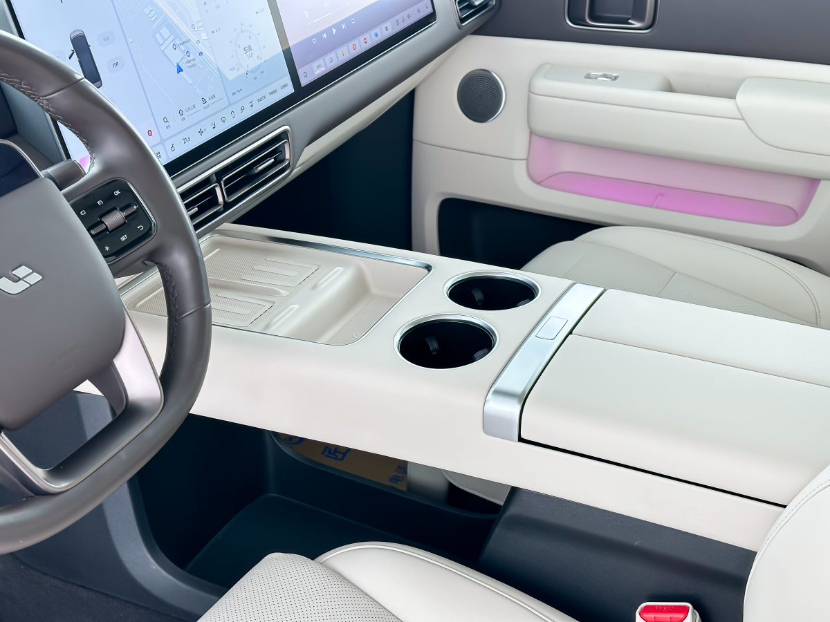 理想汽车 理想MEGA 2024 汽车图片 #5