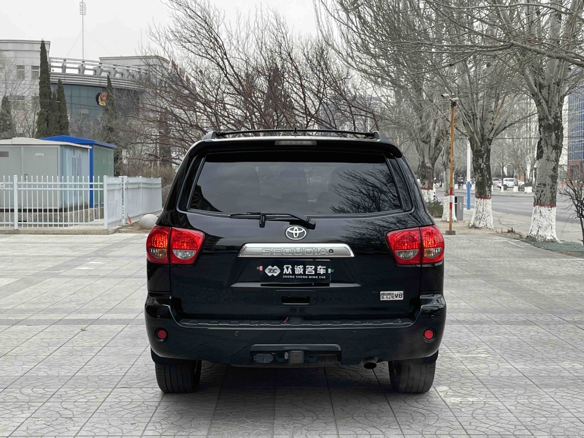 Toyota Sequoia 2015 #5 Toyota Sequoia 2015 immagine di auto #5