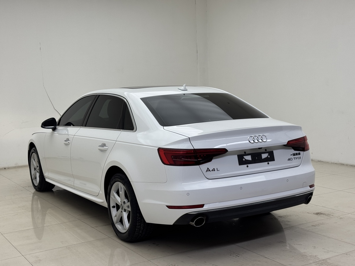 Audi A4L 2017 #5 Audi A4L 2017 car image #5