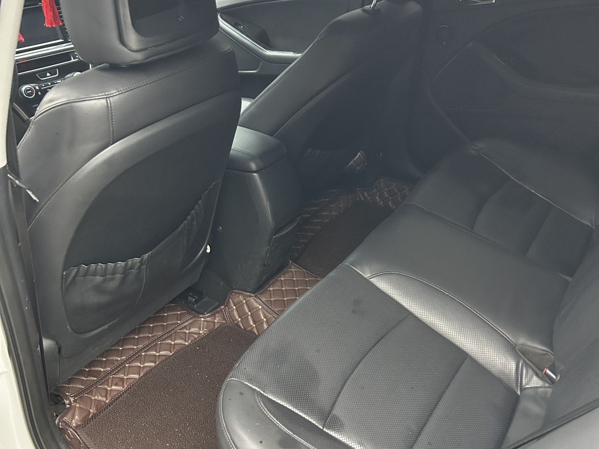 Kia K5 2014 car image #5