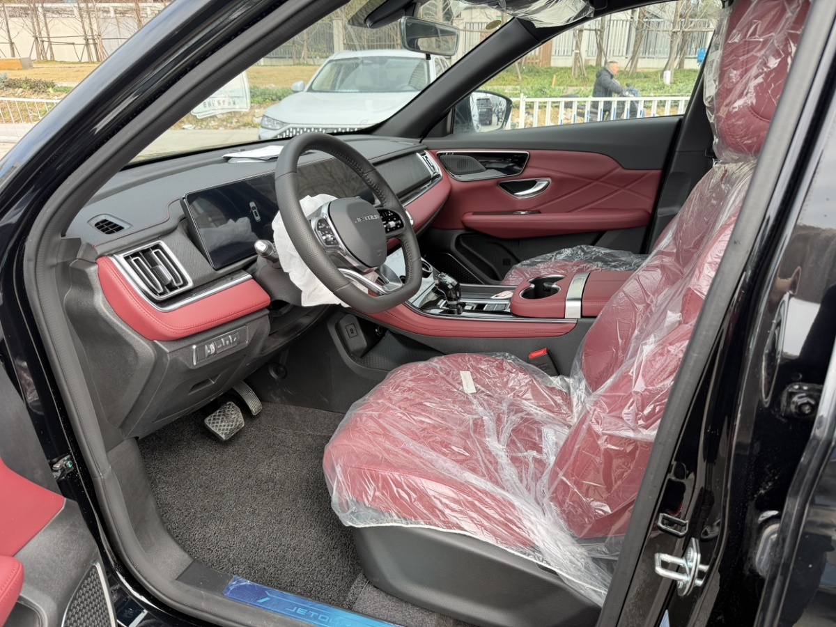 Exceed X70 PLUS 2025 #5 Exceed X70 PLUS 2025 car image #5