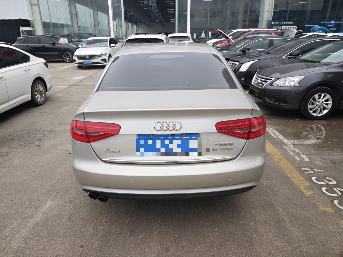 Audi A4L 2015 car image #5