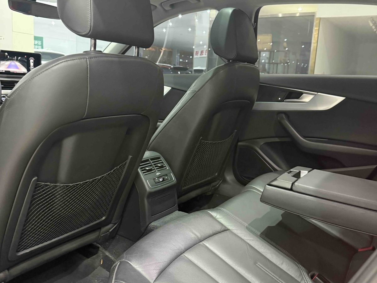 Audi A4L 2018 #5 Audi A4L 2018 car image #5