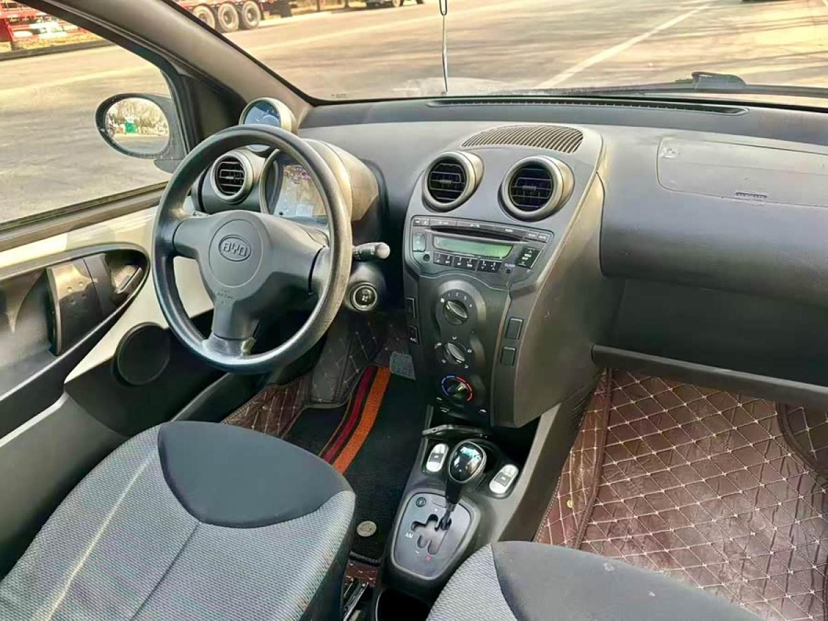 BYD F0 2014 #5 BYD F0 2014 car image #5