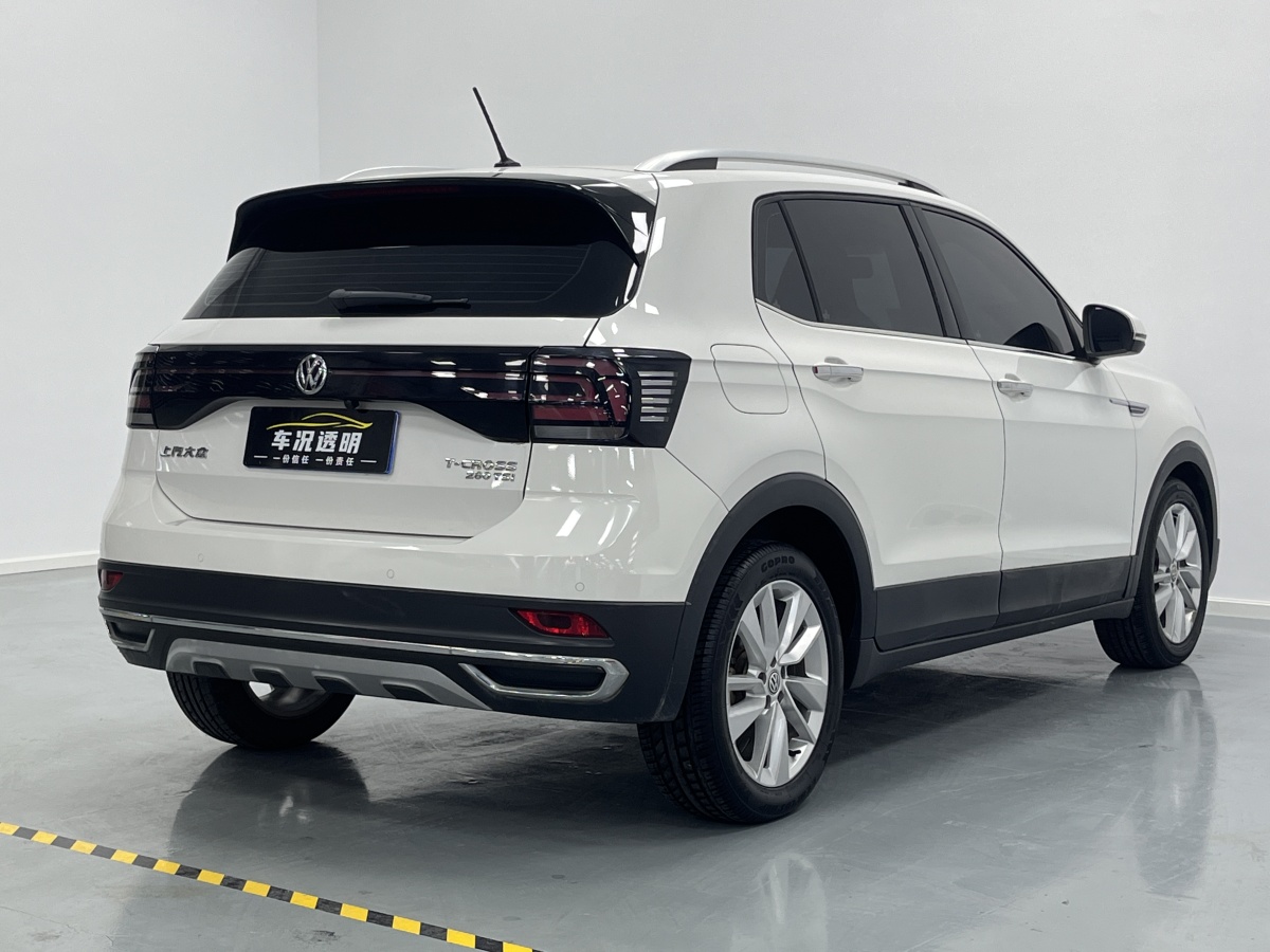 Volkswagen T-Cross 2019 car image #5