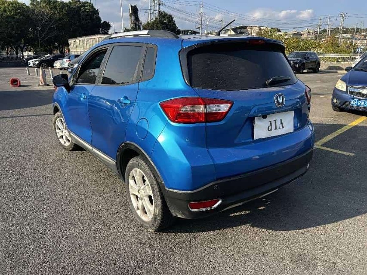 Changan CS15 2016 изображение автомобиля #5