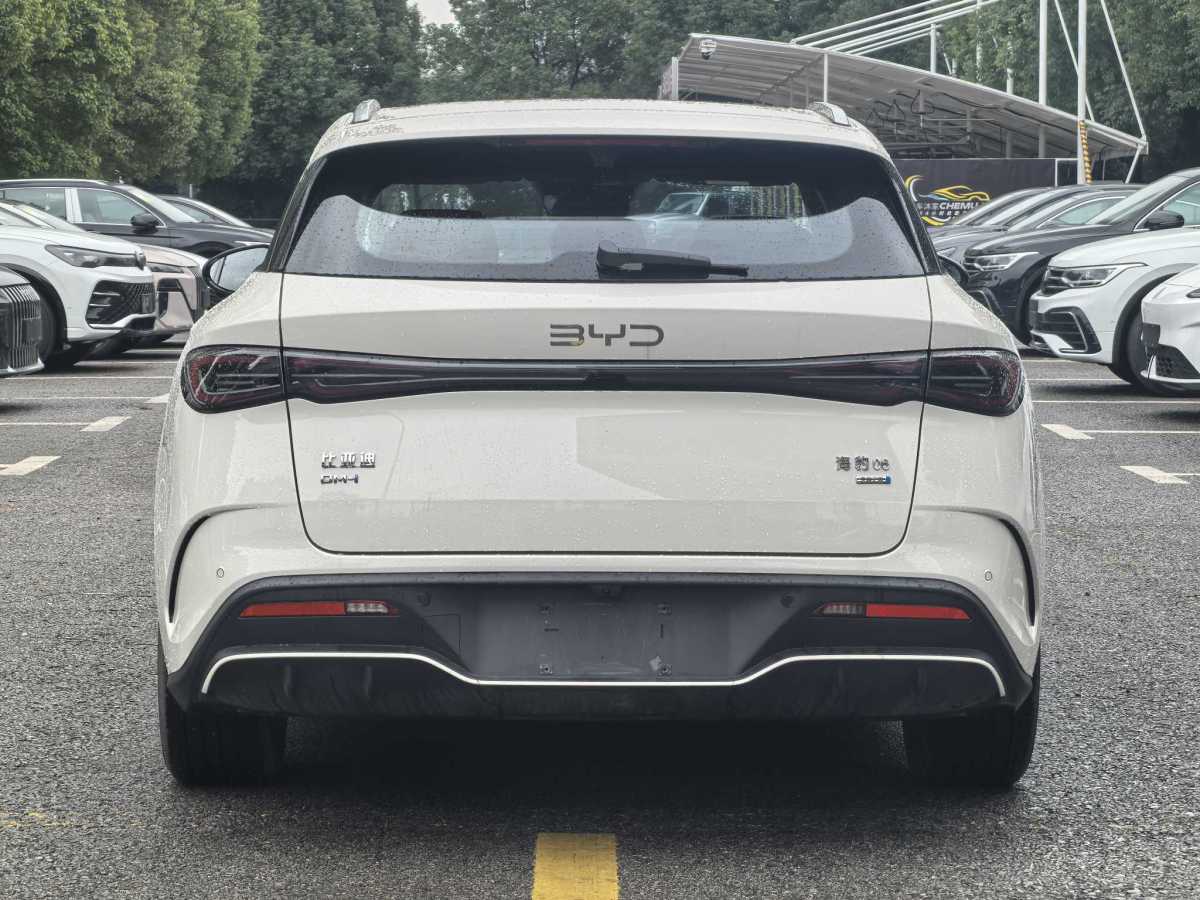 BYD Seal 06 DM-i 2025 immagine di auto #5