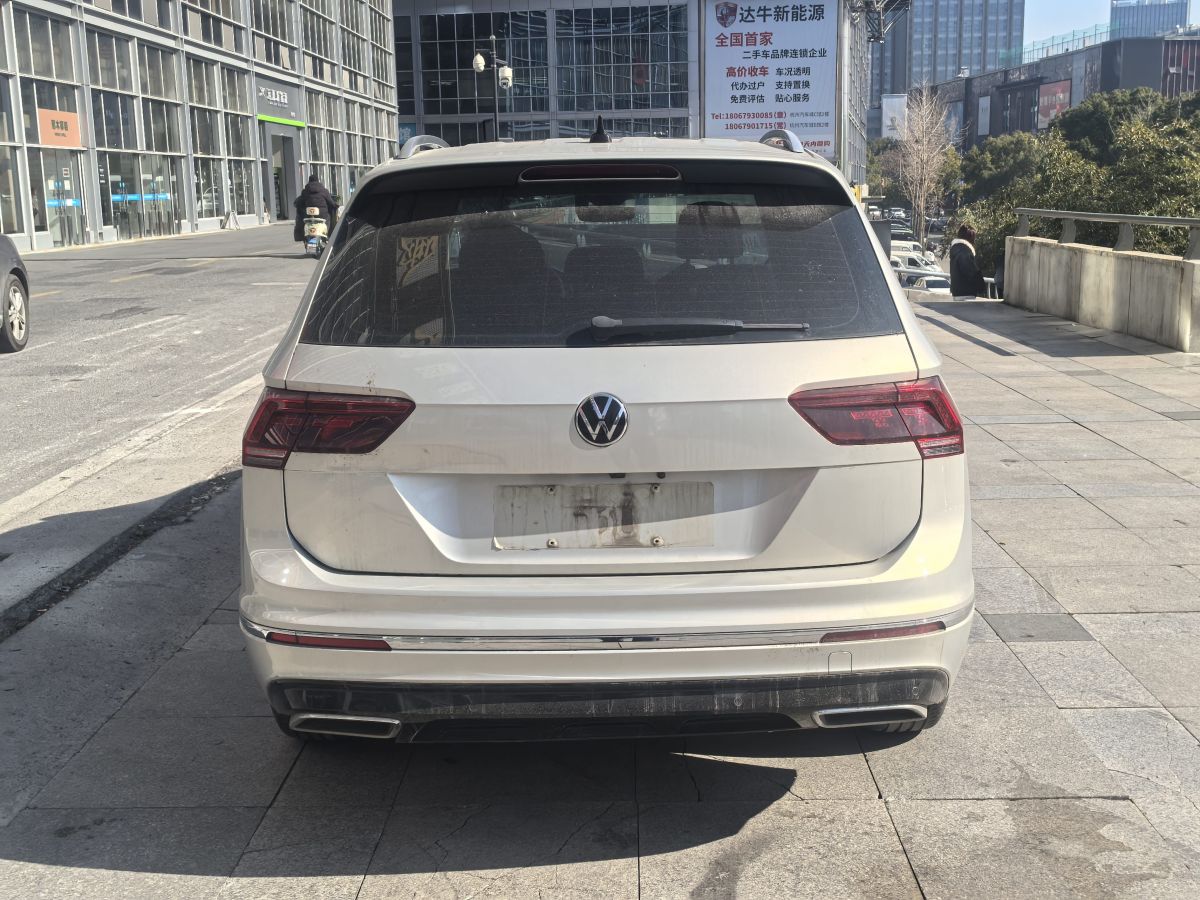 Volkswagen Tiguan L New Energy 2021 изображение автомобиля #5