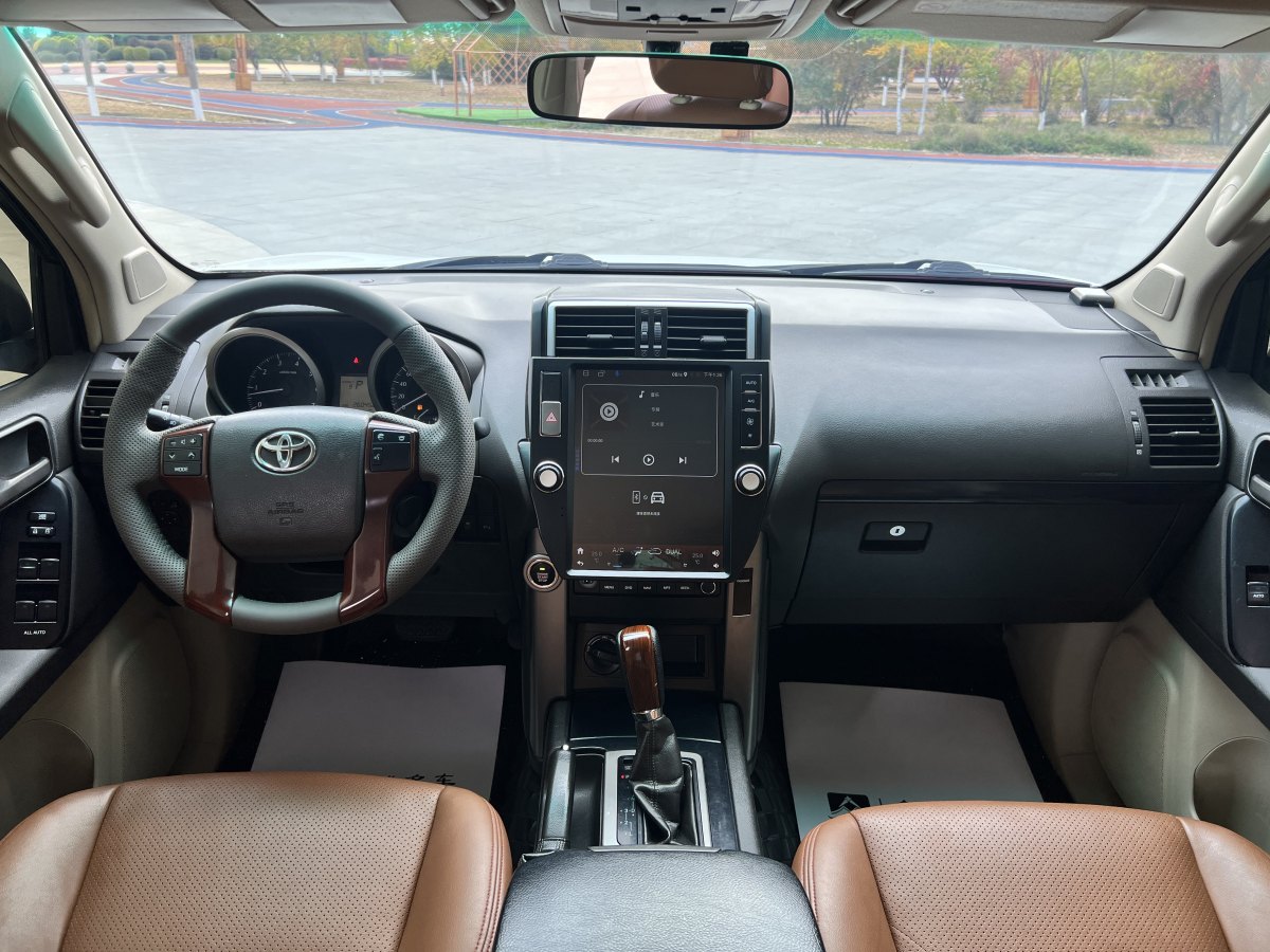 Toyota Prado (Imported) 2011 #5 Toyota Prado (Imported) 2011 car image #5