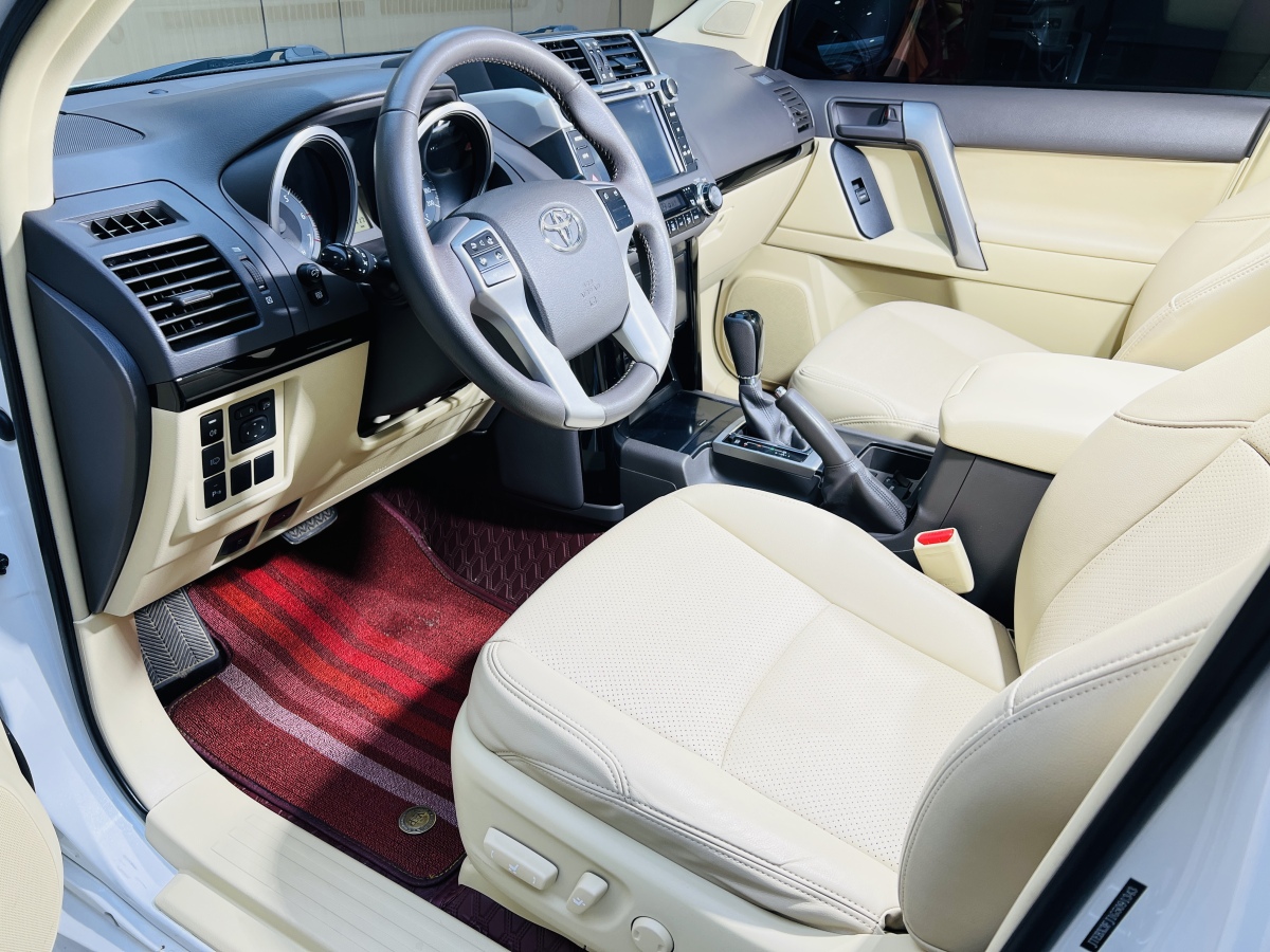 Toyota 2015 #5 Toyota 2015 car image #5