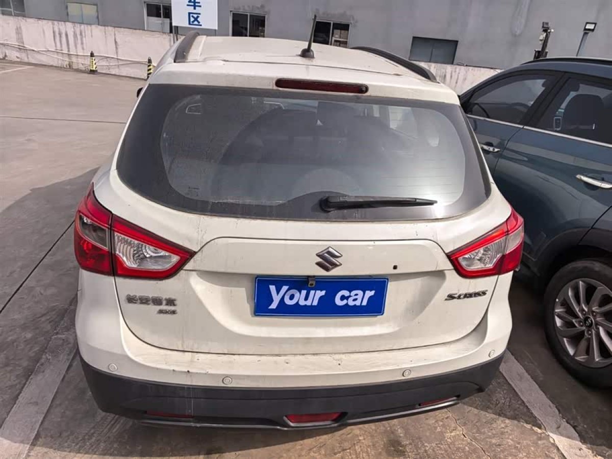 Suzuki S-Cross 2017 immagine di auto #5