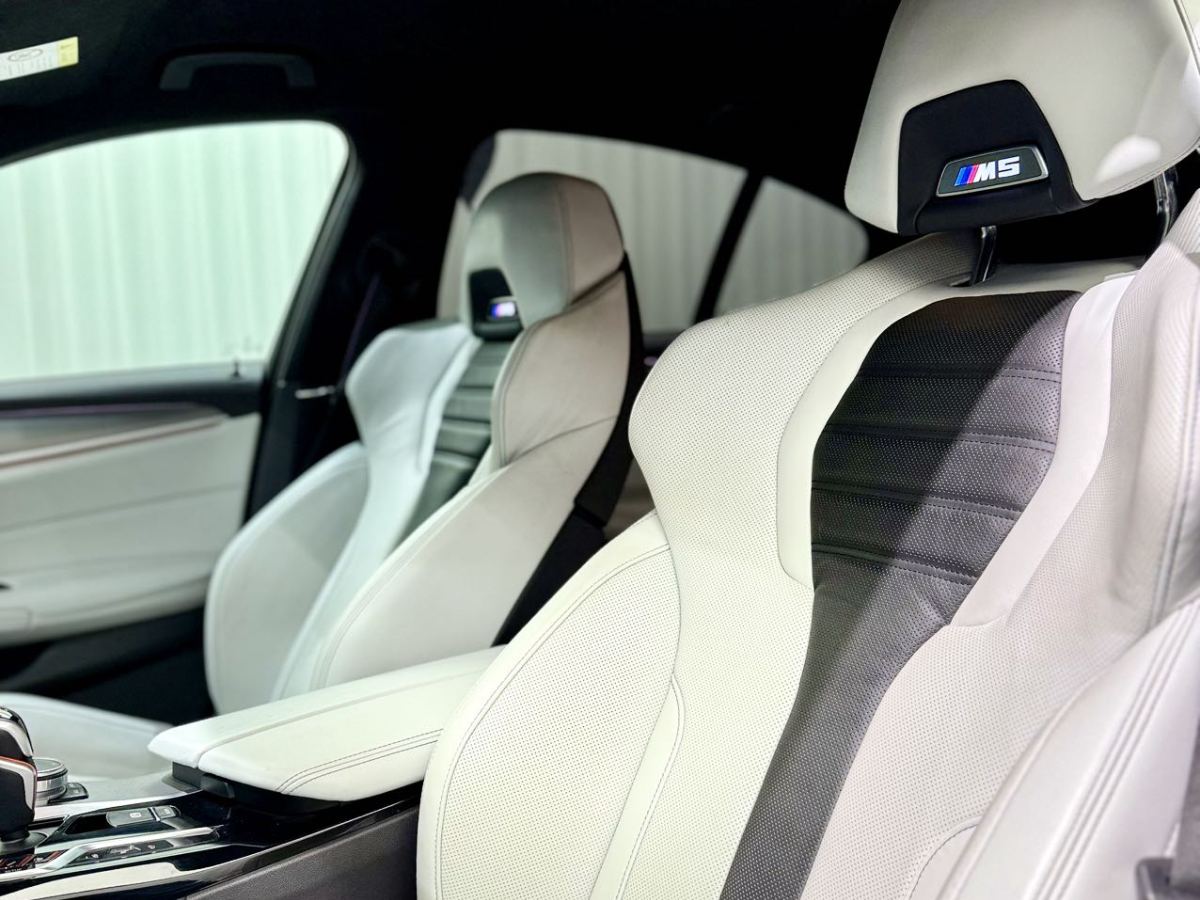 BMW M5 2020 صورة سيارة #5