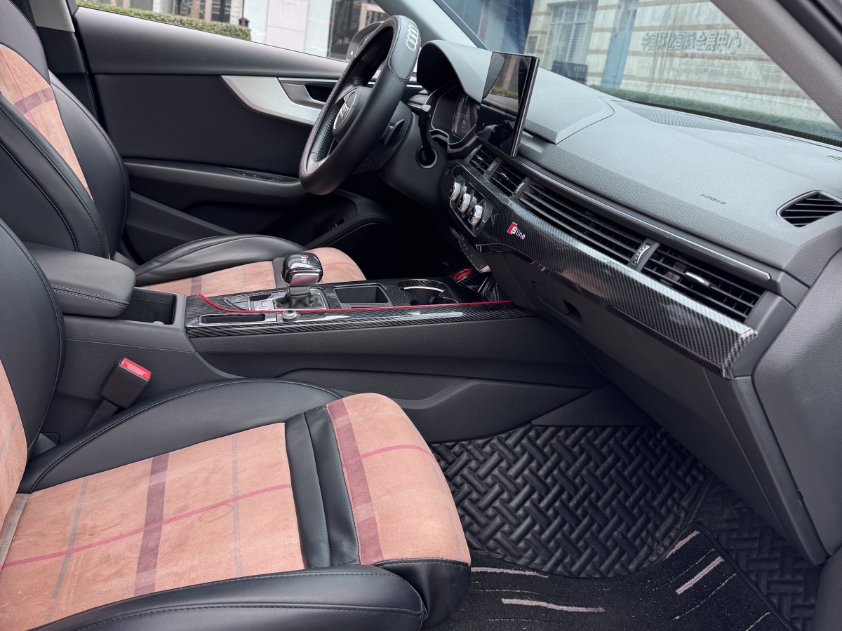 Audi A4L 2020 car image #5