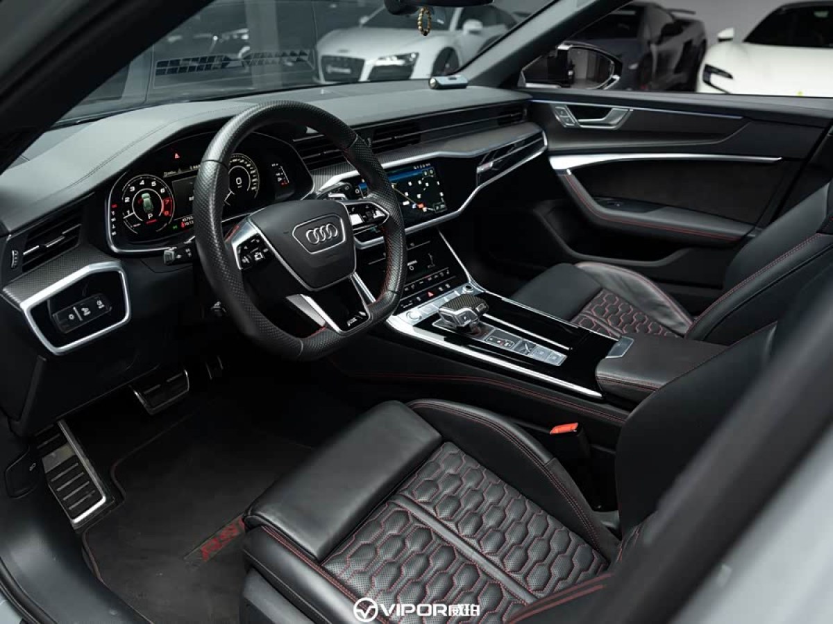 Audi RS 6 2021 car image #5