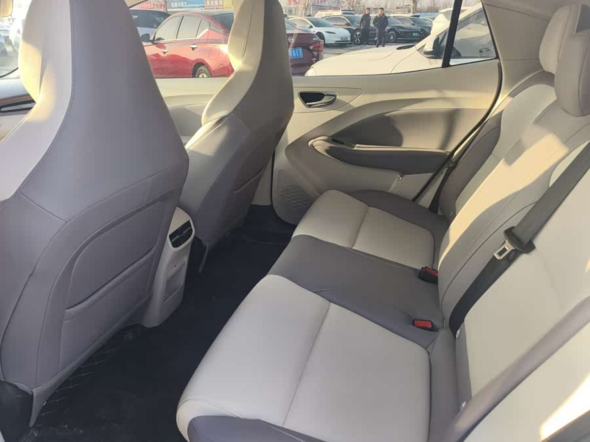 MG Cyberster 2025 car image #5