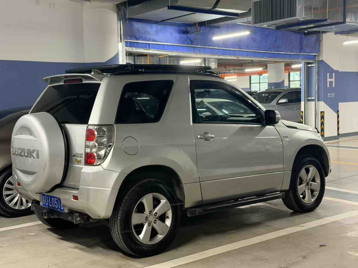 铃木 超级维特拉 2010 汽车图片 #5