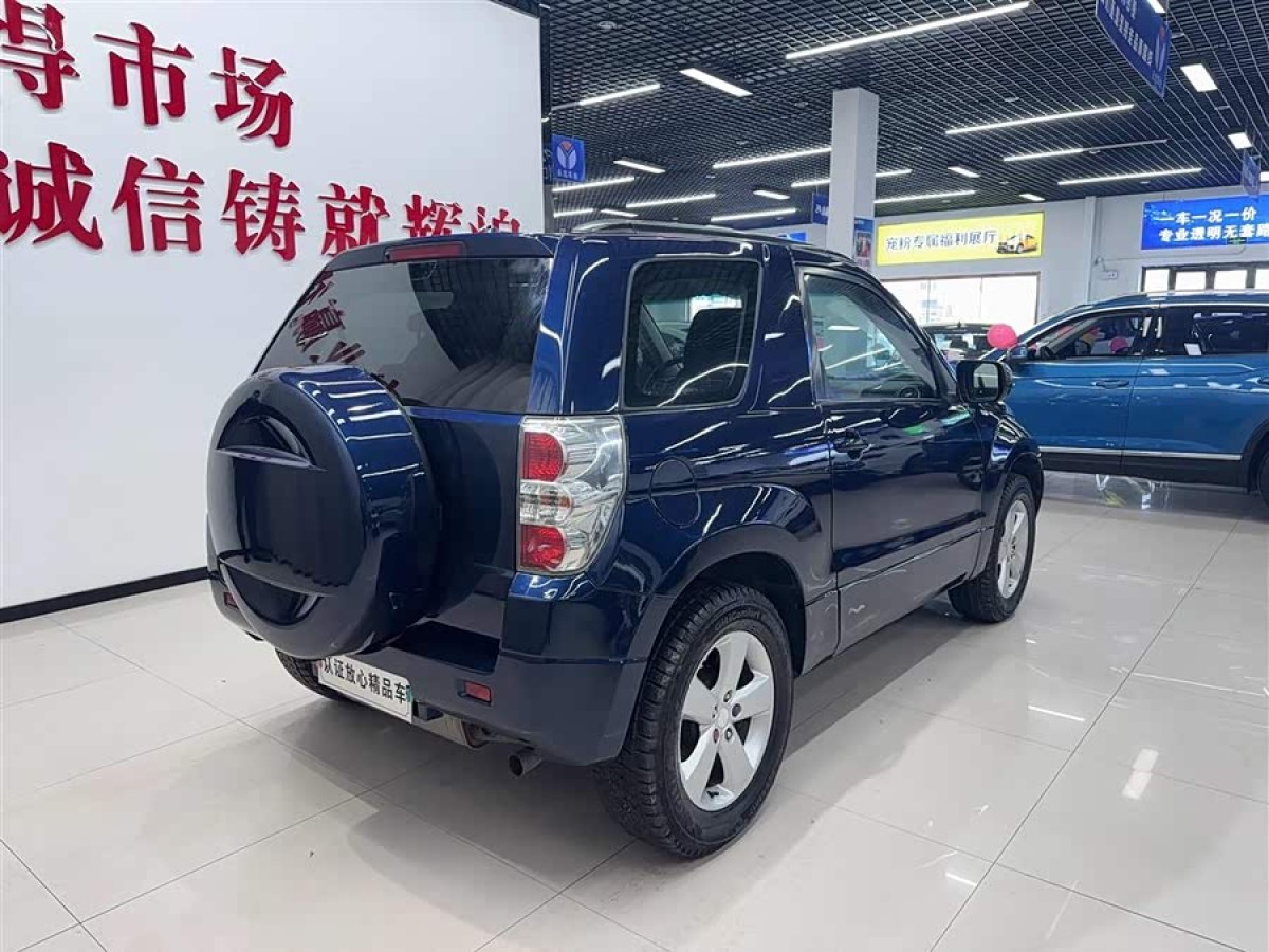 铃木 超级维特拉 2011 汽车图片 #5