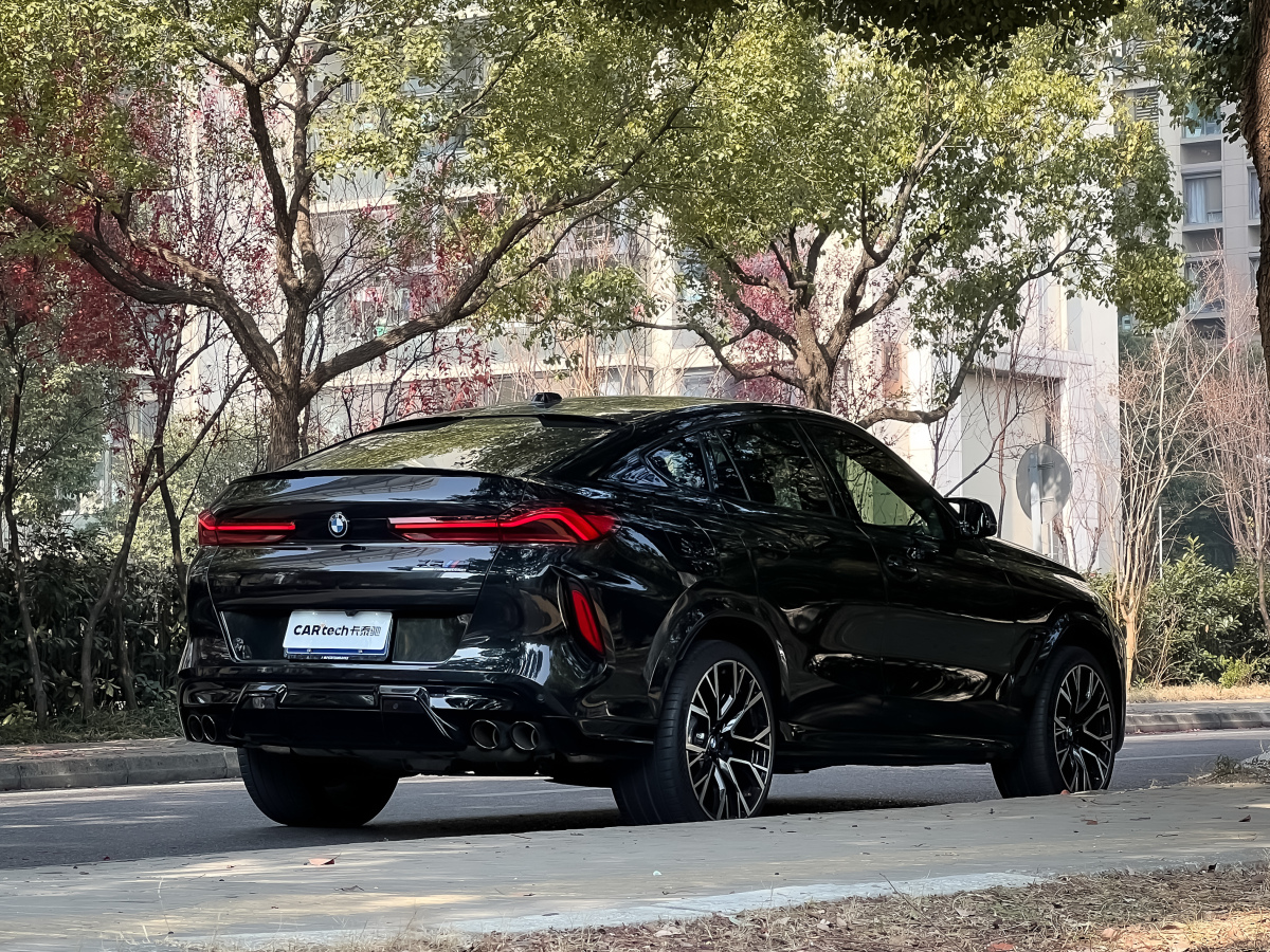 BMW X6 M 2023 car image #5