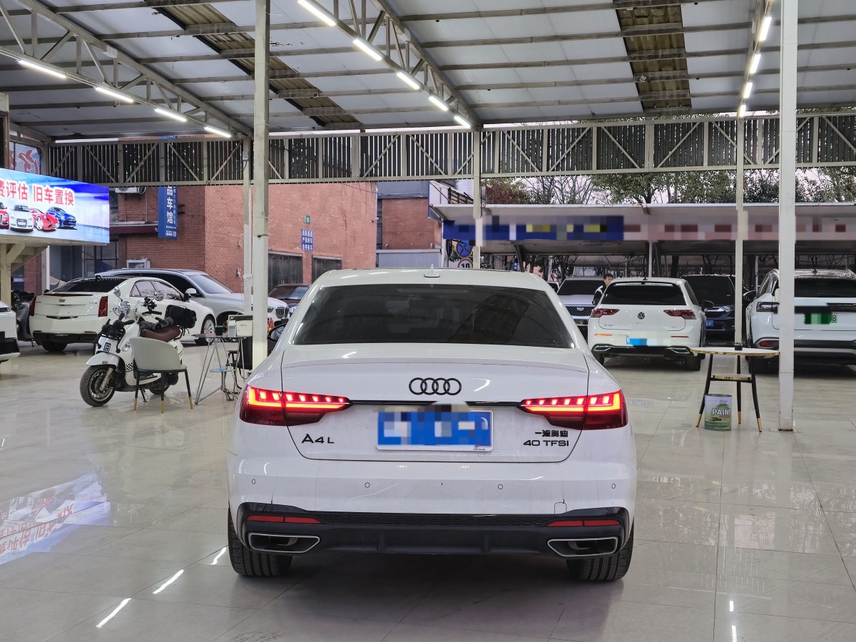 Audi A4L 2025 car image #5