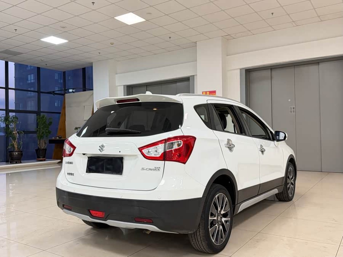 Suzuki S-Cross 2014 صورة سيارة #5