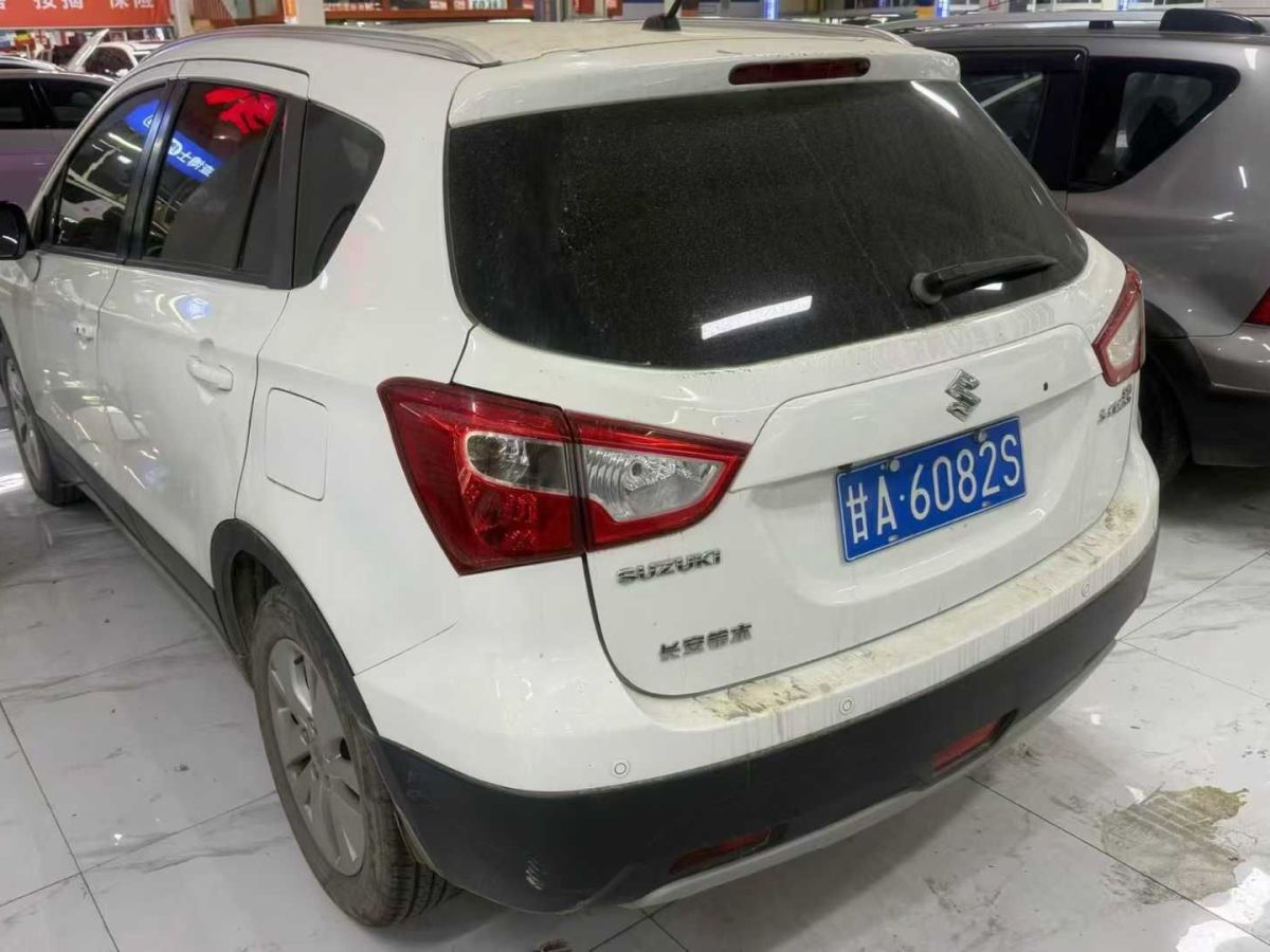 Suzuki 2013 car image #5