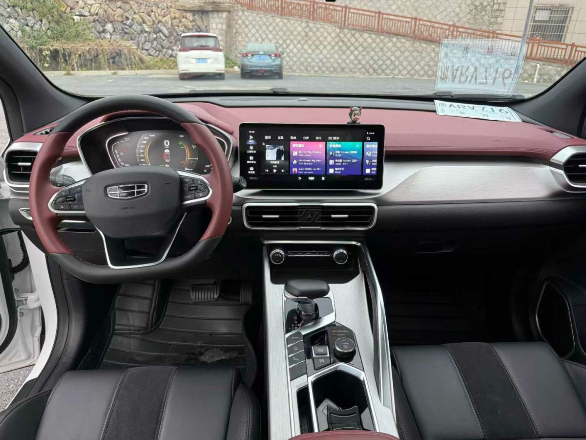 GEELY 2021 #5 GEELY 2021 car image #5