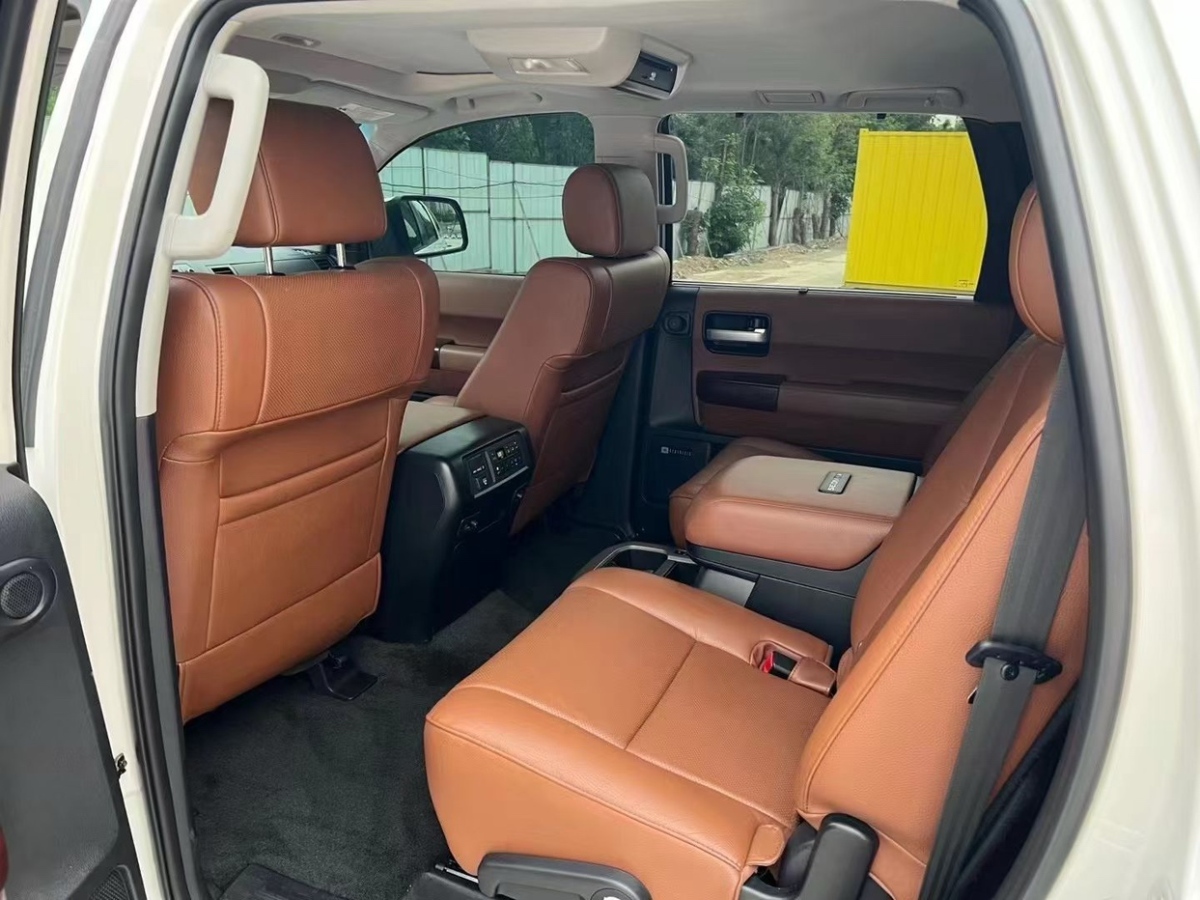 丰田 红杉 2015 汽车图片 #5