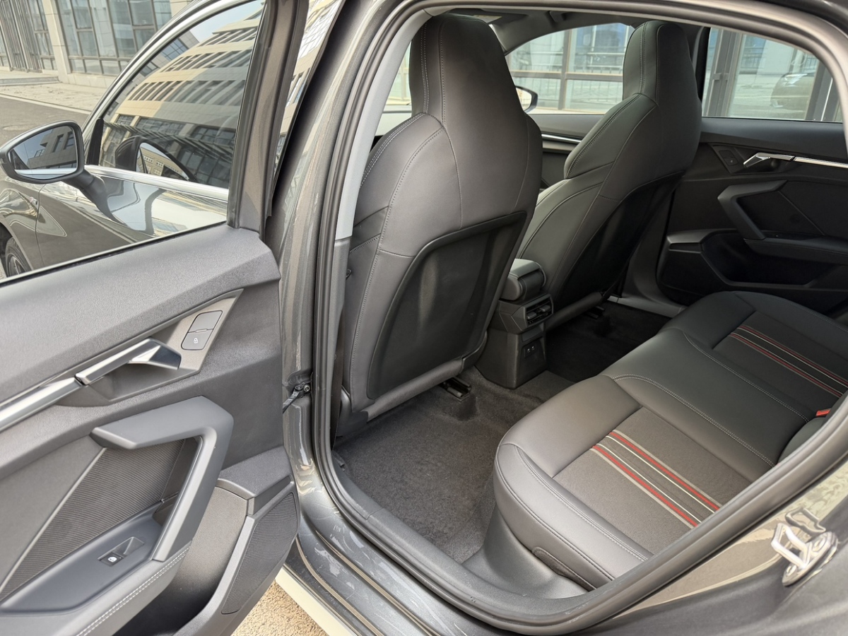 Audi 2022 car image #5